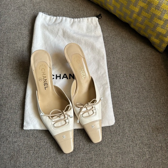 Chanel lace up mules - Picture 1 of 4